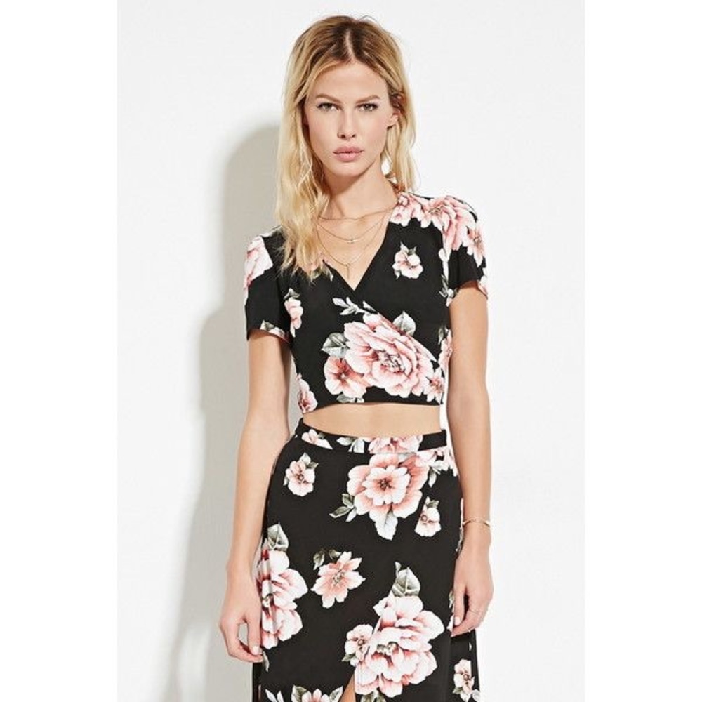 Floral Wrap top